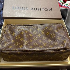 Louis Vuitton TROUSSE TOILETTE COSMETIC POUCH